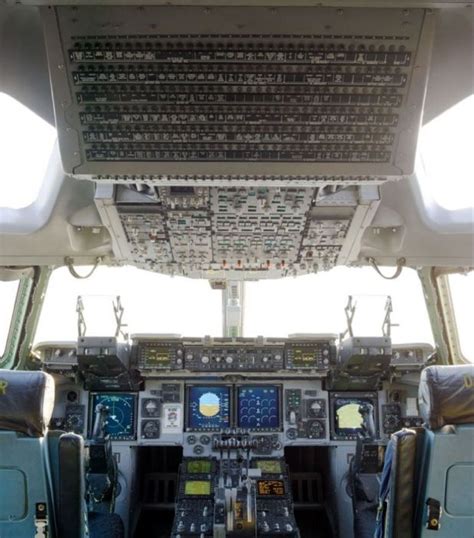 Cockpit of the C-17 Globemaster III | C 17 globemaster iii, Cockpit, Home appliances