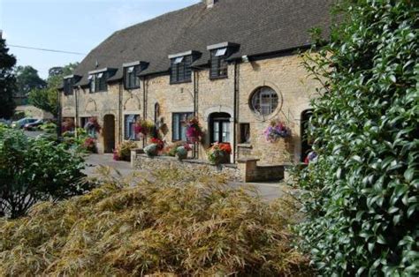 Stow Lodge Hotel, Stow on the Wold – Updated 2023 Prices