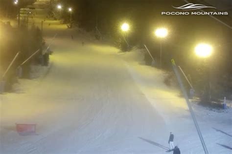 Pennsylvania's Largest Ski Resort Expecting "Up To 11 Inches" Of Snow This Weekend