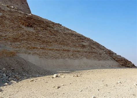 10 Intriguing Facts About The Meidum Pyramid