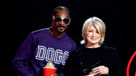 This Is How Snoop Dogg And Martha Stewart Met