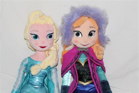 Elsa and Anna Plush Dolls - Frozen Photo (35570449) - Fanpop