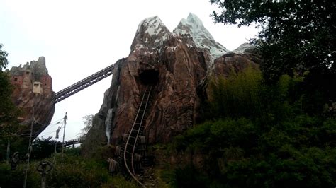 World Disney world Animal kingdom Himalaya Ride - YouTube