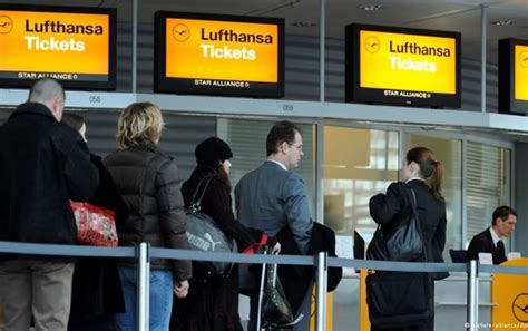 Lufthansa strike to impact 'tens of thousands'. German trade union has