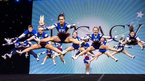 Netflix's Cheer: Inside the world of the UK's student cheerleaders ...