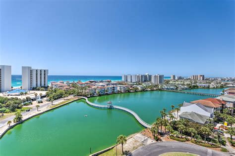 Destin Condo w/ Views, Heated Pool, & Beach Access | Evolve