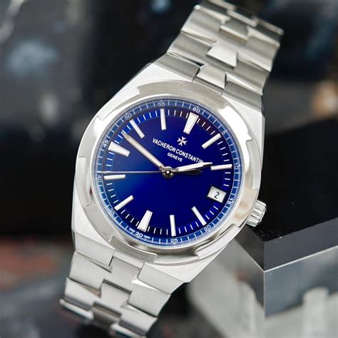 Vacheron Constantin Overseas Blue-Dial Like-New Paper Ref.... for C ...