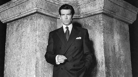 Pierce Brosnan's Double-Breasted Suit in GoldenEye Stills – Bond Suits