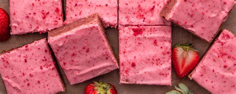 Strawberry Brownies - Sendik's Fine Foods