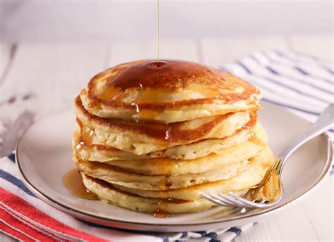 Diner-Style Buttermilk Pancakes | Dorothy Lane Market