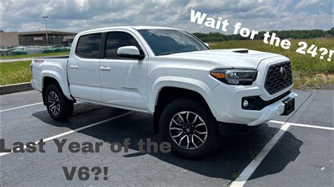 2023 Toyota Tacoma TRD Sport 3.5 V6 POV Test Drive & 10,000 Mile Review - YouTube