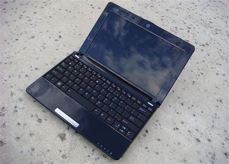 ASUS Eee PC 1005HA Netbook (Review) | Skatter