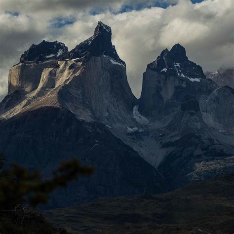 Los Cuernos : giants of rock that stand here since about 13 millions years (and surely some of ...