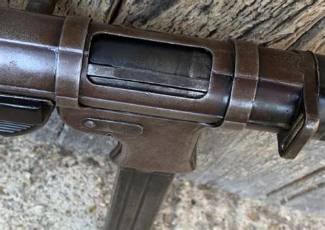 Aubrey Military Antiques | Deactivated WW2 German MP40 SMG slab side