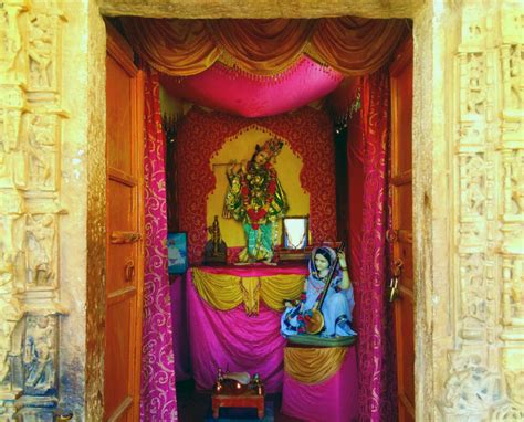 The Meerabai Story & Meerabai Temple in Chittorgarh! | Travel & Lifestyle