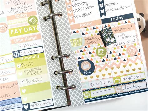 five sixteenths blog: Three Ways to Use Icon Stickers in your Planner