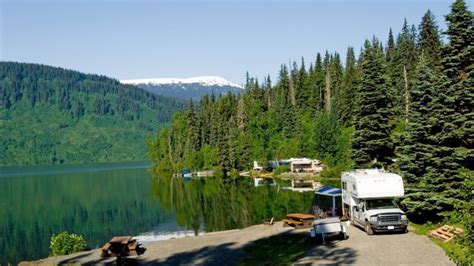 Parks Canada gradually resume camping at select national parks – RCI | English