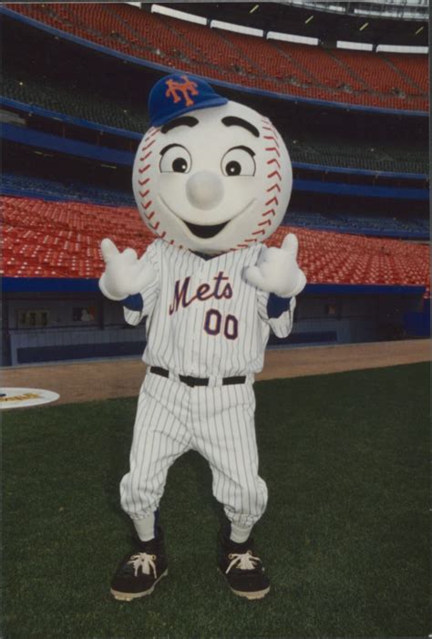 Mr. Met Named America's Favorite Sports Mascot - Mets History