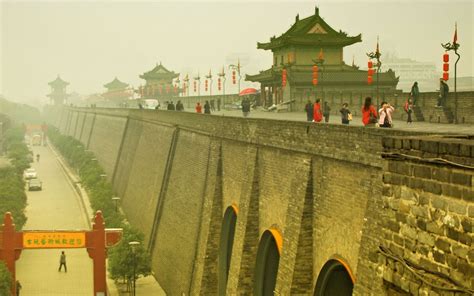 Xian City Wall. Places Ive Been, Places To See, Ancient Chinese Architecture, Chinese Wall ...