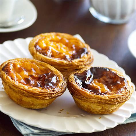 Pastéis de Nata (Portuguese Custard Tarts) - The Daring Gourmet