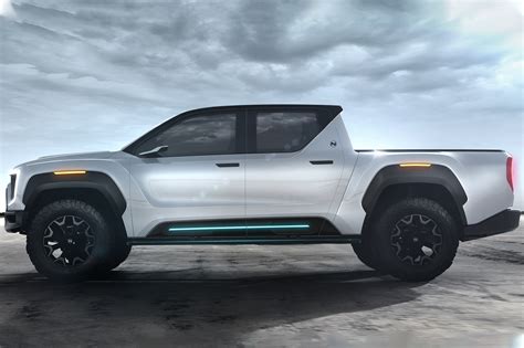 Hydrogen Fuel-Cell Truck: Nikola Badger Joins Electric Pickup Battle | GearJunkie