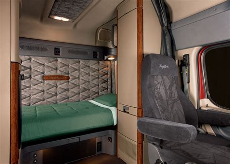 custom freightliner cascadia interior - Garnet Teague