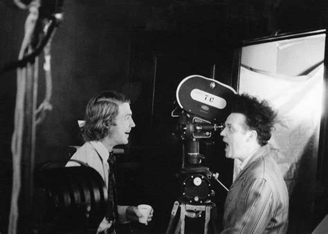 Behind the scenes with David Lynch on ‘Eraserhead’ | Dangerous Minds