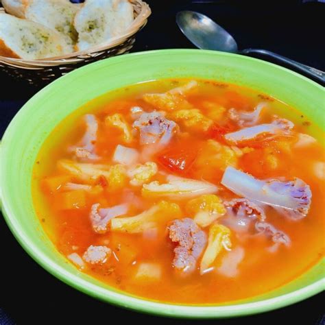 Low Carb Vegetable Soup In 20 Minutes - Spiceitupp