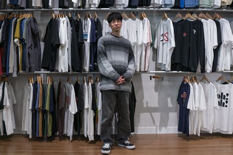 Uniqlo Brings Skateboarding Streetwear Vibe to T-Shirt Sub-Brand - Bloomberg