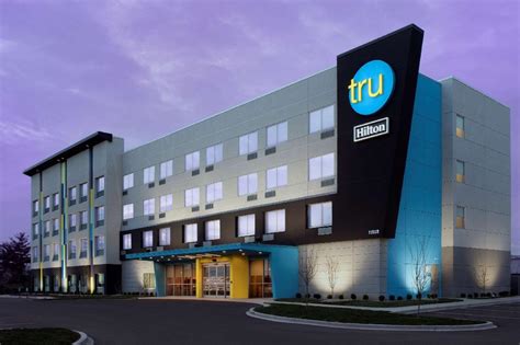 Tru by Hilton Louisville East in Louisville (KY) - Best Price Guarantee ...