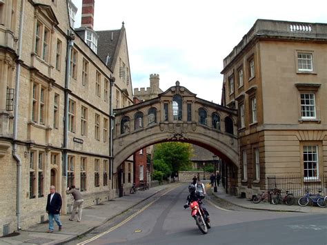 Bridge of Sighs in Hertford College