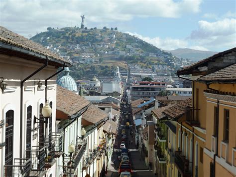 A City Upon a Hill: Quito, Ecuador - PointsandTravel.com