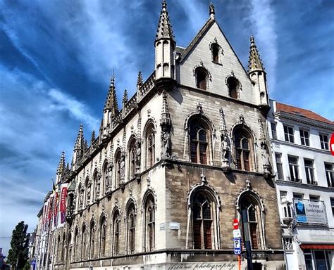 Kortrijk City Hall, Kortrijk, Belgium - SpottingHistory.com