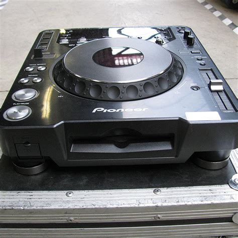 Pioneer CDJ-1000 MK3 – Buy now from 10Kused