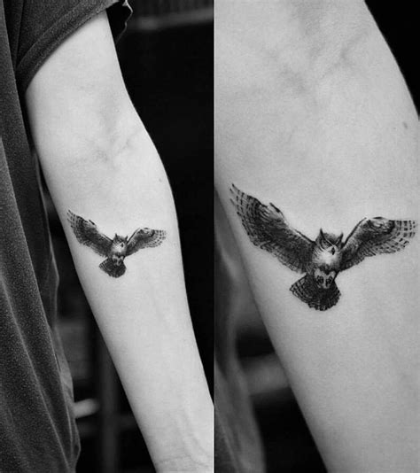 12+ Realistic Flying Owl Tattoo Designs and Ideas | PetPress Bird ...