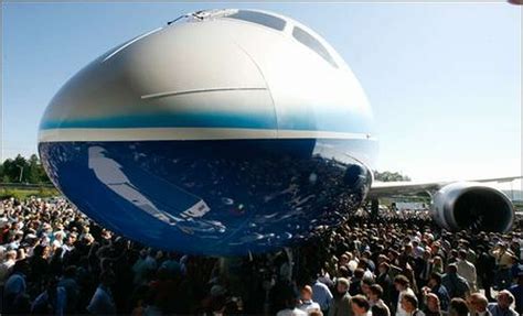 Boeing 787 rollout, 7-8-07