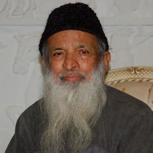 Read Abdul Sattar Edhi - Biography, Life, Profession, Foundation and more