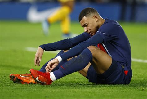 Kylian Mbappe Injury Update: Luis Enrique Confirms ‘Big Blow’ to PSG ...