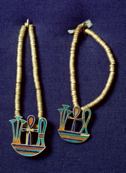 Egypt Museum | Ancient egyptian jewelry, Egyptian jewelry, Egypt jewelry