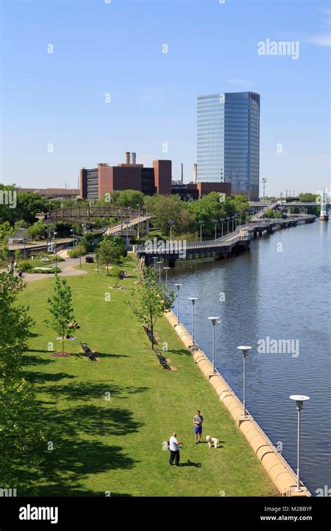 Schuylkill River Trail Park Stock Photo - Alamy