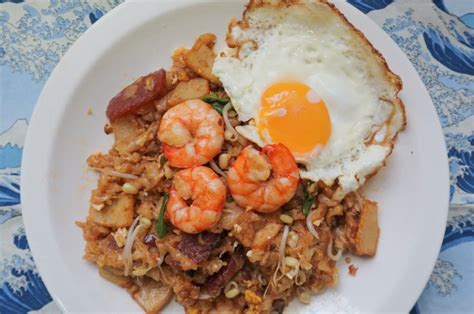 Penang Char Kuey Teow [Recipe] - Thokohmakan