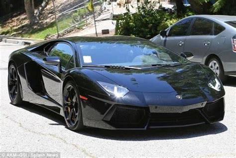 Kim Kardashian Lamborghini Aventador #KimKardashian #CelebrityCars # ...