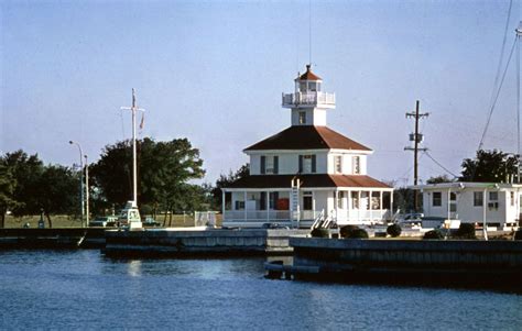 Lake Pontchartrain | Map, Bridges, & Facts | Britannica