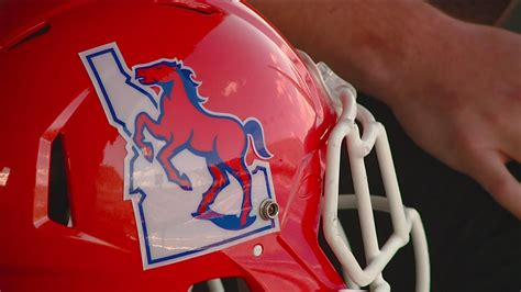 The story behind Boise State's iconic throwback helmets | ktvb.com