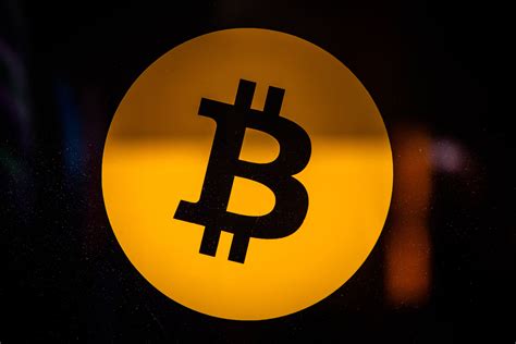 What's behind BlackRock's timing for a spot bitcoin ETF? | Pensions ...