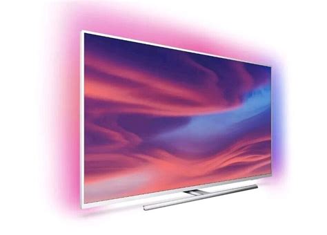 Philips 65 inch Ambilight TV 4K UHD Dolby Vision / Atmos Android ...