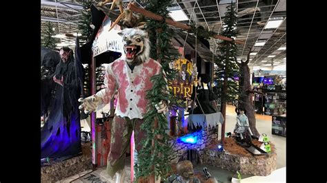 Spirit Halloween Animatronics 2017 These halloween animatronics come in distinct designs and shapes