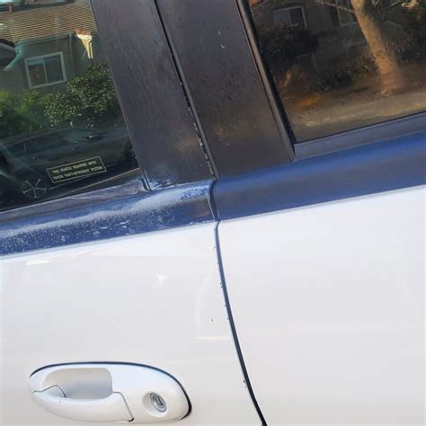 How to restore rubber trim on a car