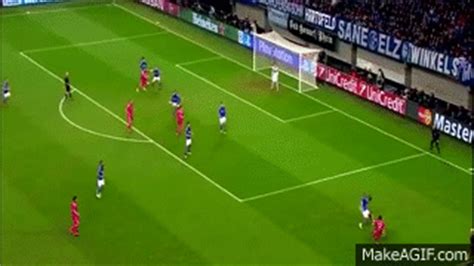 Cristiano Ronaldo Fail BICYCLE KICK Schalke vs Real Madrid 2015 on Make a GIF