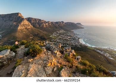 Table Mountain Sunset Stock Photo 662559214 | Shutterstock